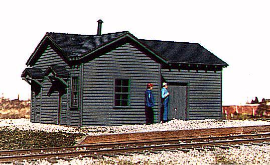 American Model Builders 124  Illinois Central Type "B" Depot