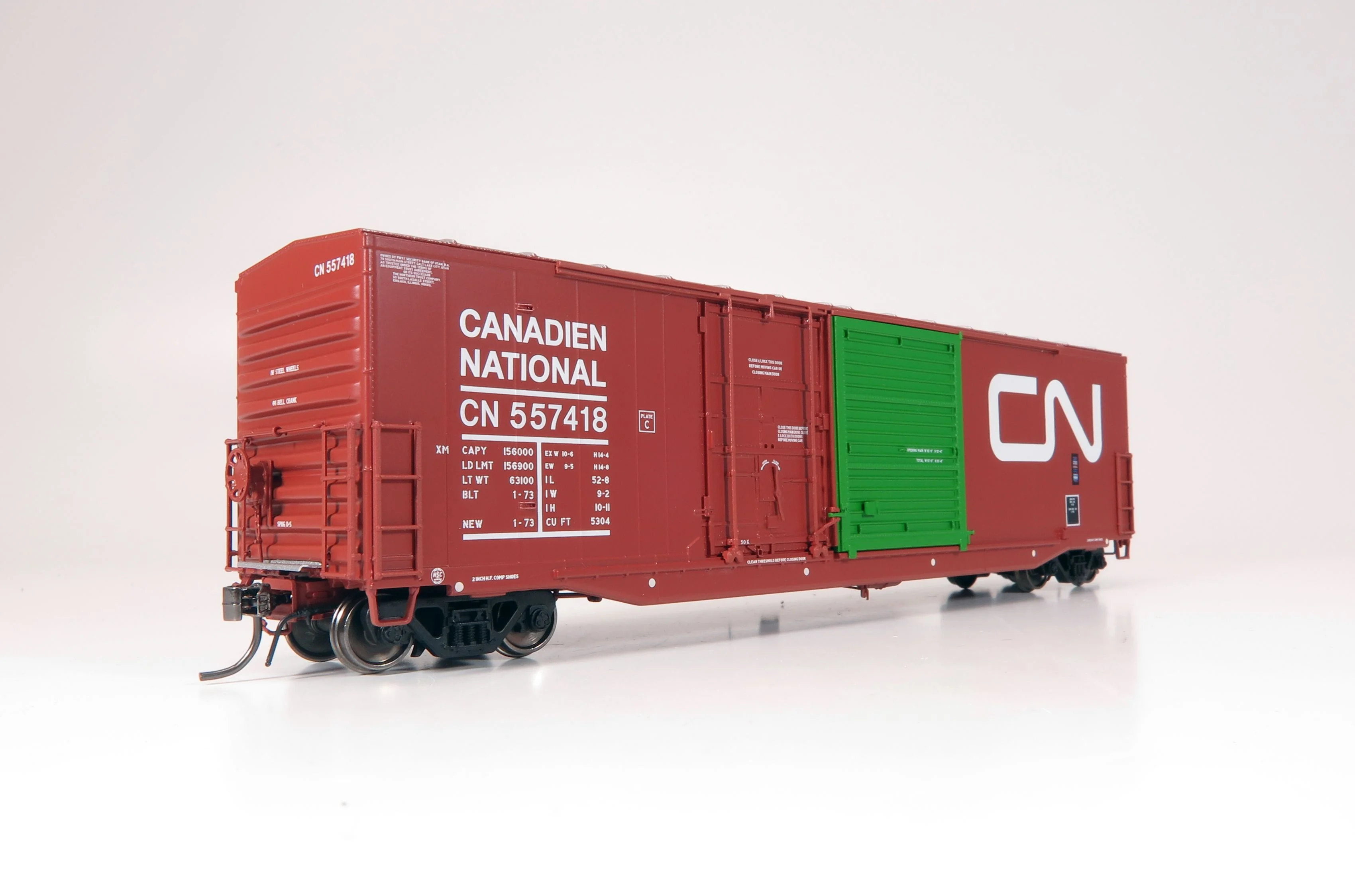 Rapido Trains 173001-1  HO NSC 5304 Boxcar, CN Delivery w/ Green Door #557157
